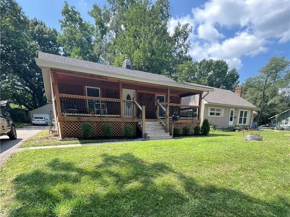5406 Lamar Ave, Mission, KS 66202