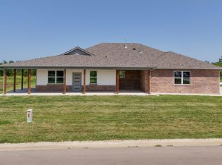 206 Olde Mill Ct, Jones, OK 73049