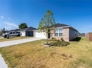 1533 Ace Ave, Gentry, AR 72734