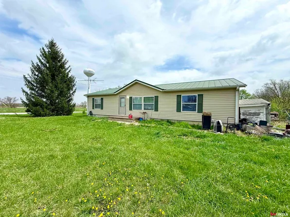 540 A St, Douglas, NE 68344