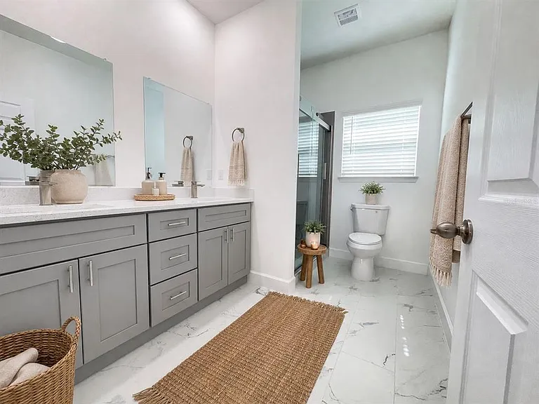 13376 SW 49th Ave — Photo 23