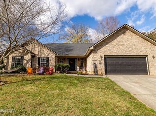 2137 Chas Way Blvd, Maryville, TN 37803