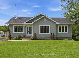 3680 Pattee Rd, East Hawkesbury, ON K6A2R2