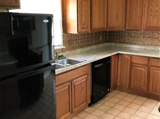 2306 Carlisle Dr APT A, Champaign, IL