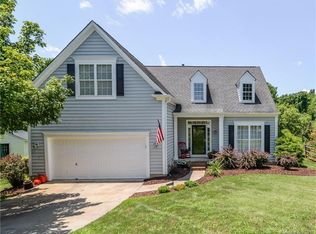 1011 Clearbrook Rd, Matthews, NC 28105