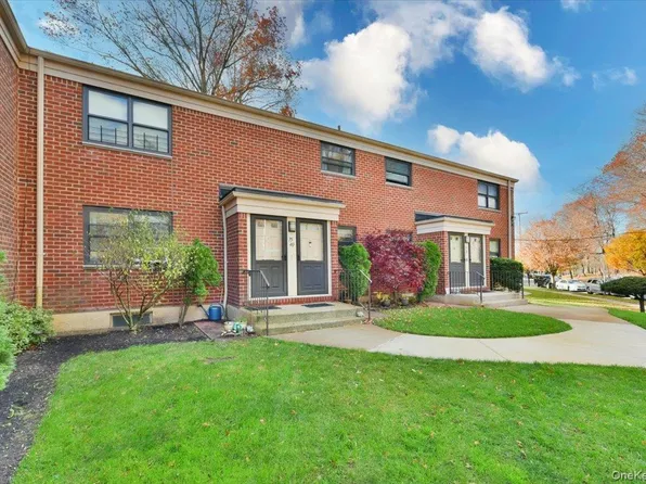 75-40 Springfield Boulevard #1, Oakland Gardens, NY 11364