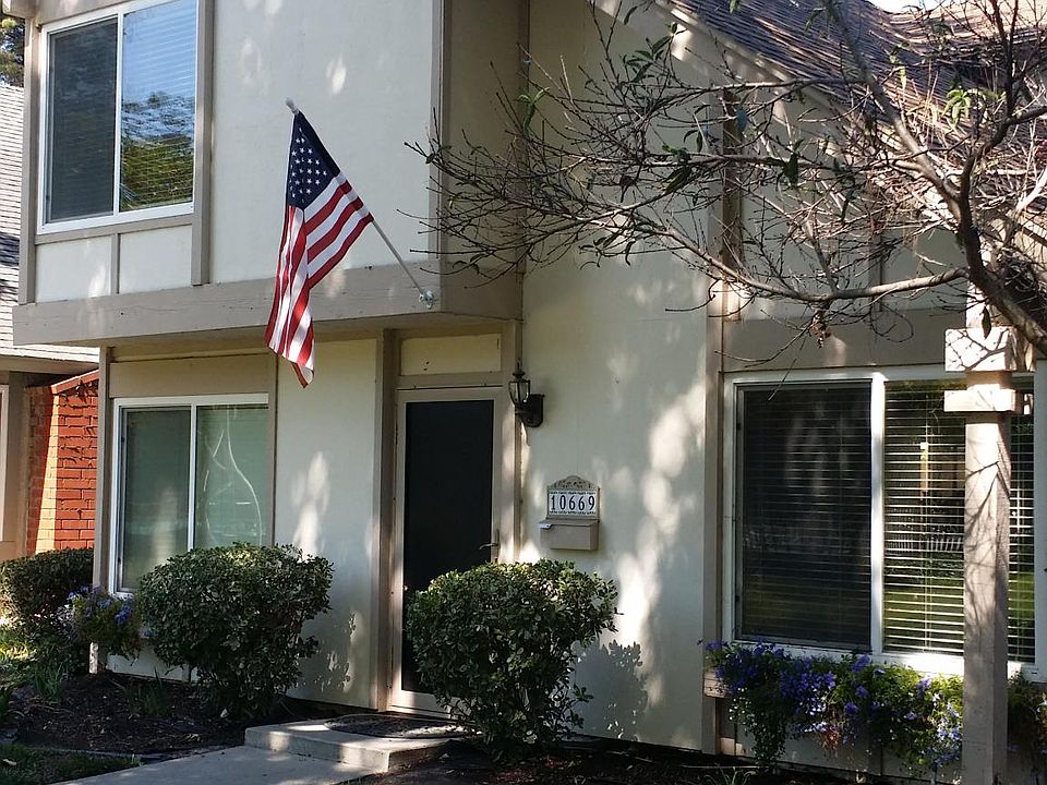 1st image of 10669 Porto Ct