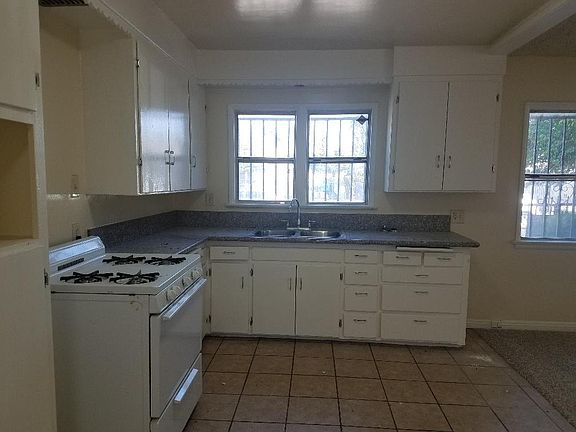 4th image of 11934 Runnymede St APT A