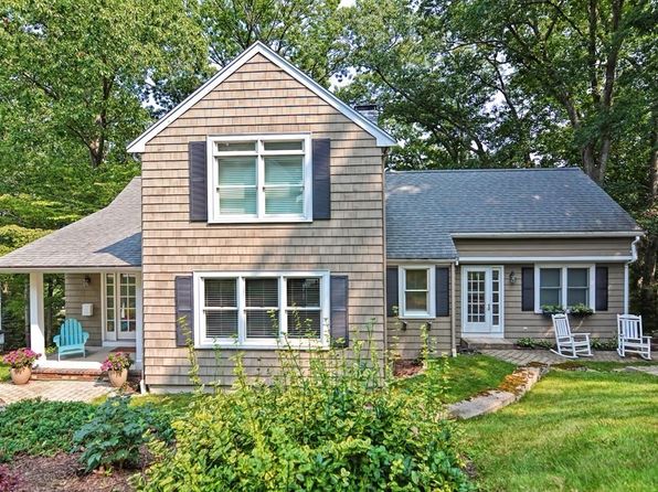 Recently Sold Homes In Needham Ma 1 469 Transactions Zillow