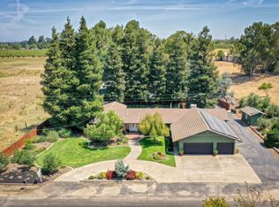 7448 Crawford Ave, Oakdale, CA 95361