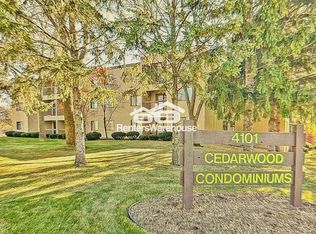 4101 Parklawn Ave APT 227, Edina, MN 55435