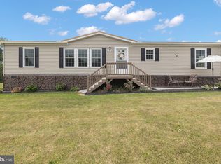 2 Goldcrest Cir, Gettysburg, PA 17325