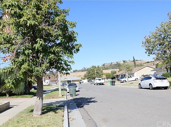 4th image of 431 Winslow Dr