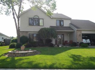 8921 Hickory Knoll Blvd, Fort Wayne, IN 46825