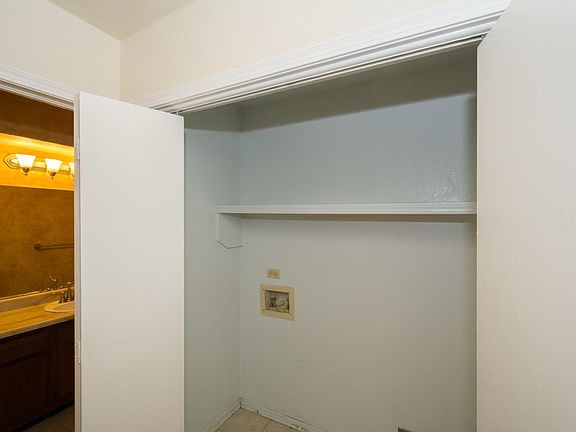 Washer Dryer hook-up