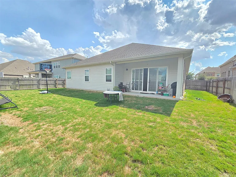 5612 Fresno Ave — Photo 36