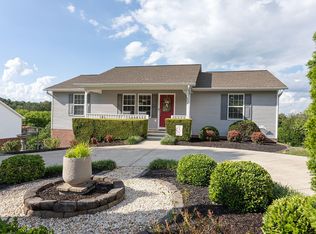 204 Mustang Dr NW, Charleston, TN 37310