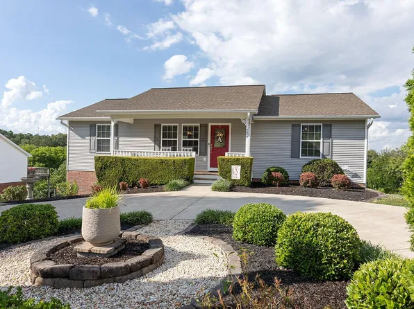 204 Mustang Dr NW, Charleston, TN 37310