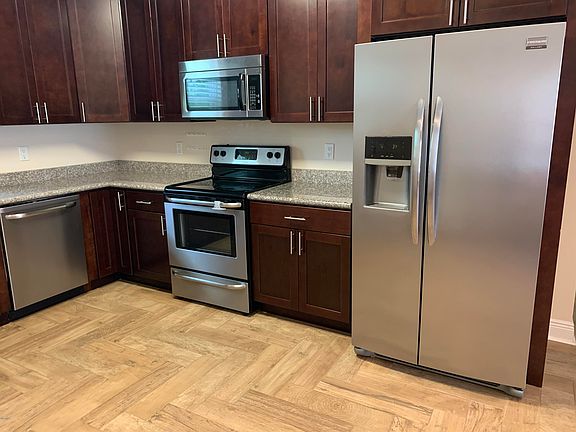2nd image of 169 Briarfield Ave APT 26
