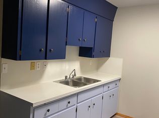 39 Huntwick Way NE, Calgary, AB T2K4H4