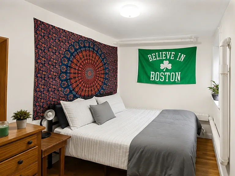 1597 Beacon St #B — Photo 4