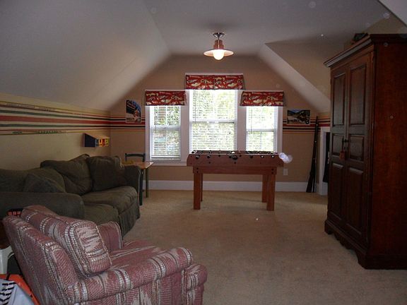 4th bdrm/playroom added after 2004-affects zestimate