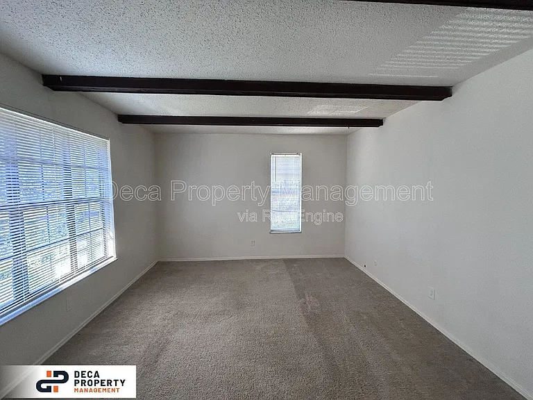 10048 Squire Meadows Dr #5 — Photo 2
