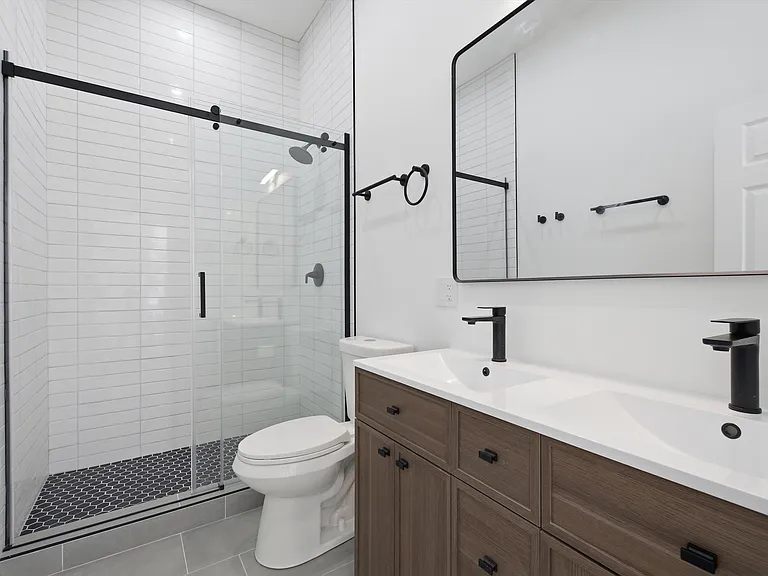 1838 N Damen Ave #3F — Photo 13