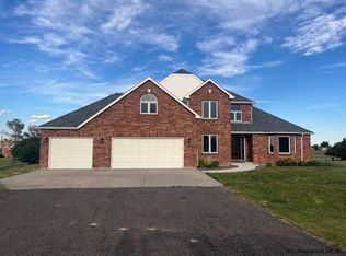 2553 Wildhorse Trl, Cheyenne, WY 82009