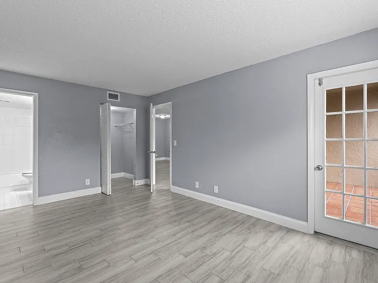 120 Sparrow Dr #205 — Photo 13