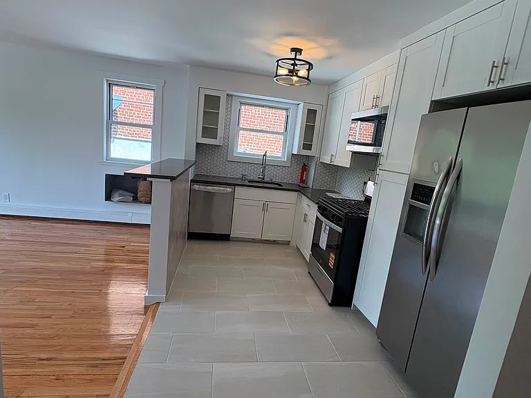 Emerson Ave — Photo 2