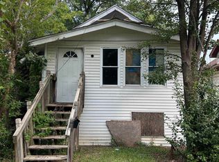 734 Barrie Ave, Flint, MI 48507