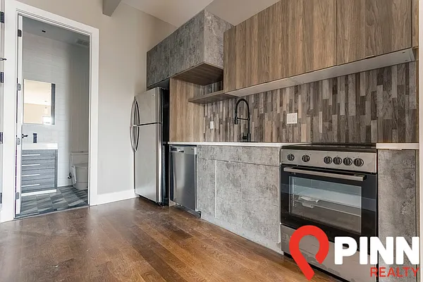 Rented by Pinn Realty | media 3