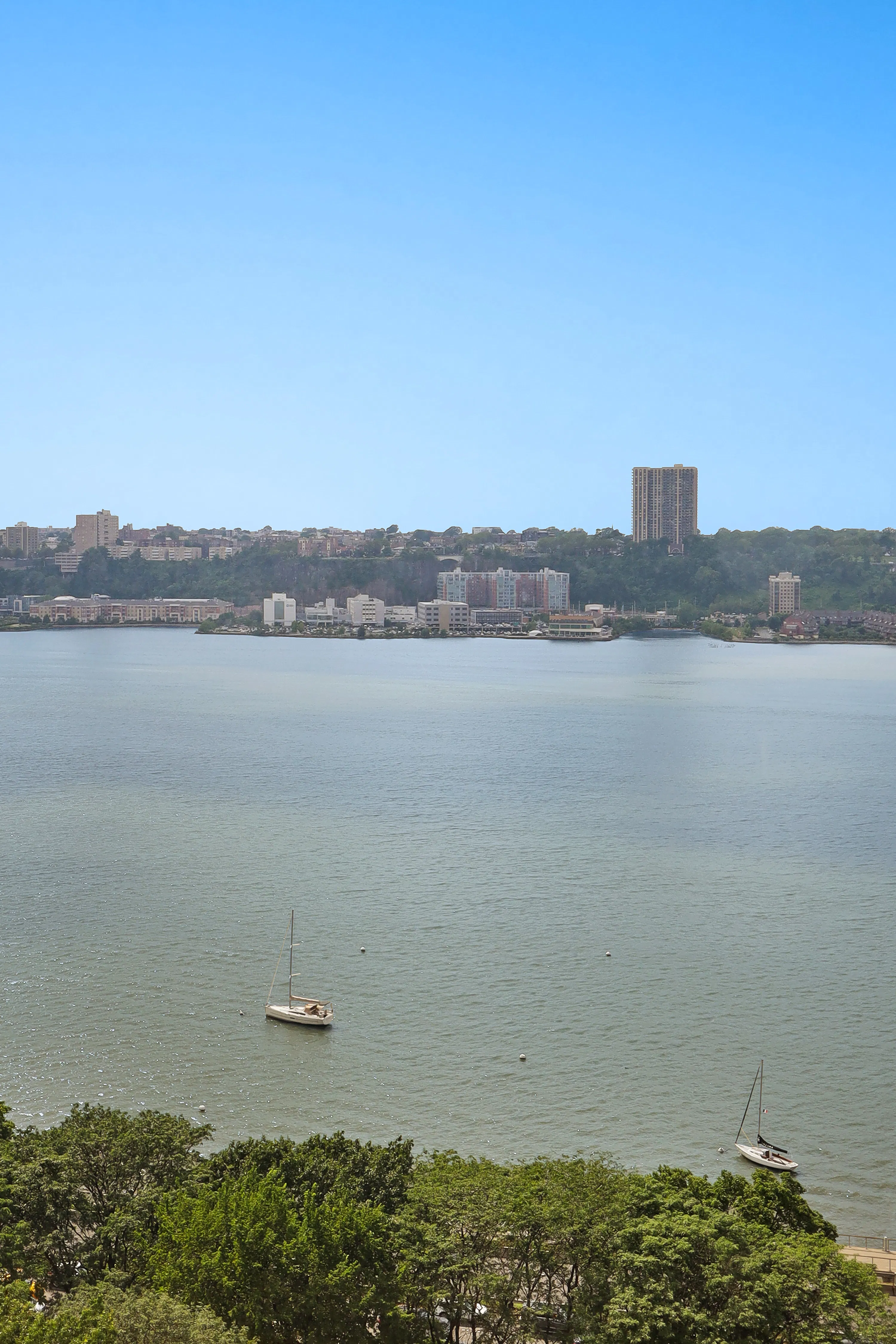 140 Riverside Drive #15H in Upper West Side, Manhattan | StreetEasy