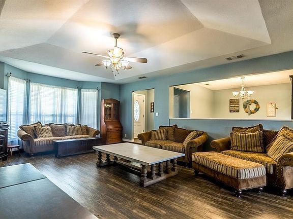 5th image of 416 Wren Ct