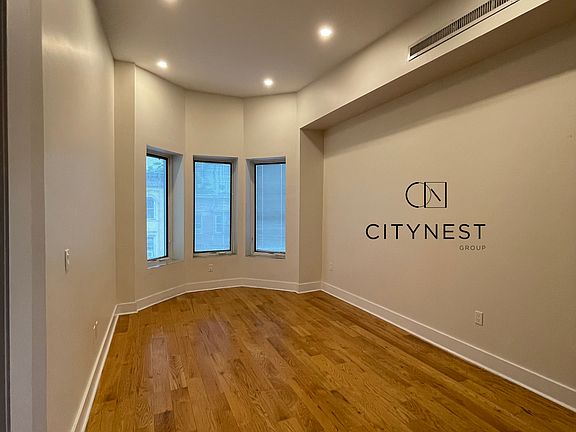 3rd image of 235 51st St #3