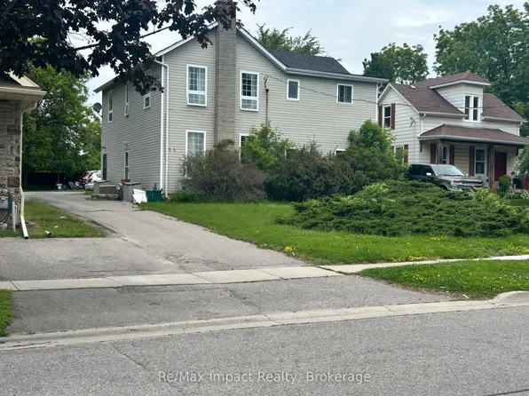 292/278 William St E, Oshawa, ON L1G 1K3