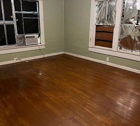 5th image of 516 Avenue H