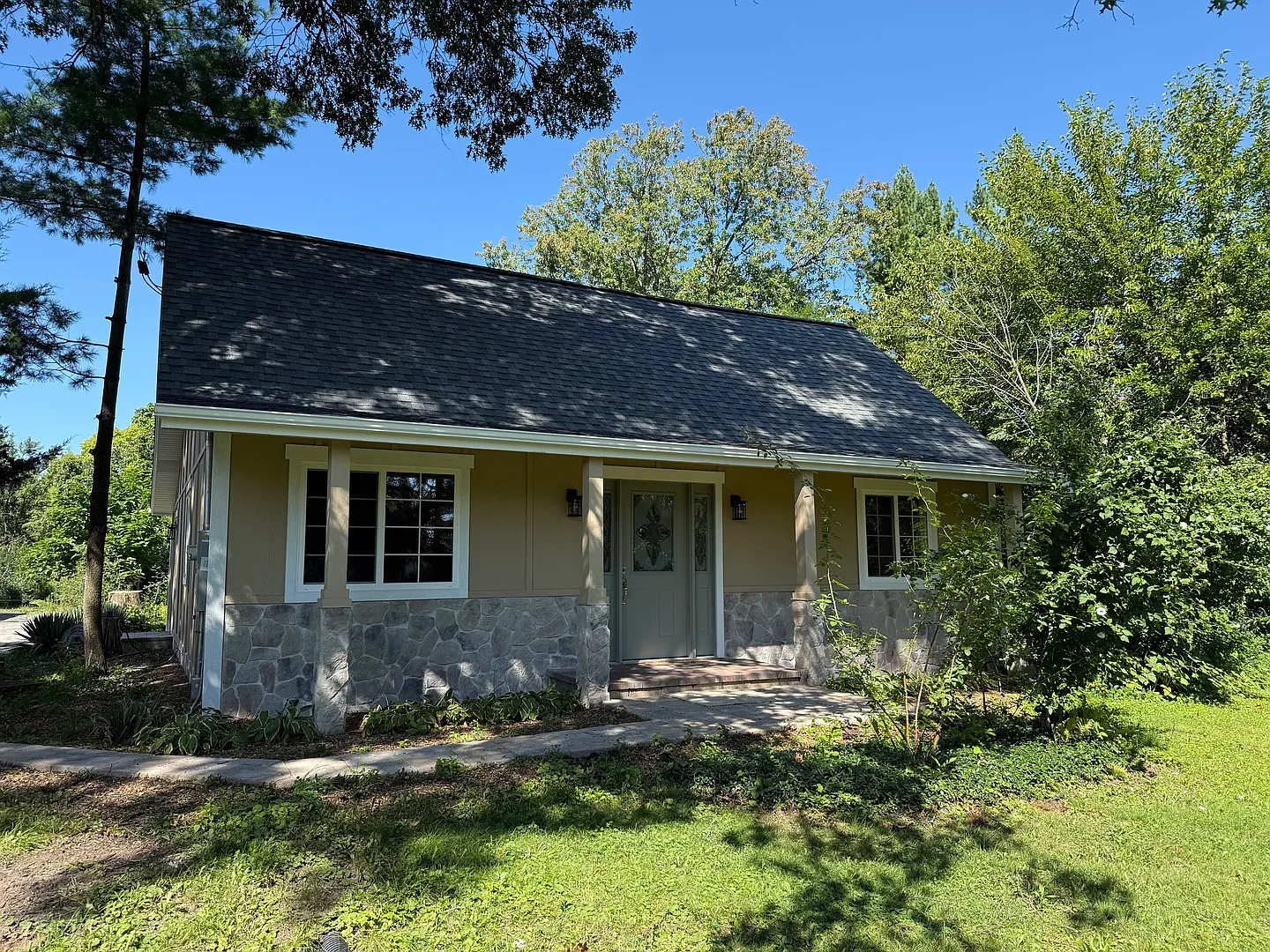 8144 Sunset Rd photo 1