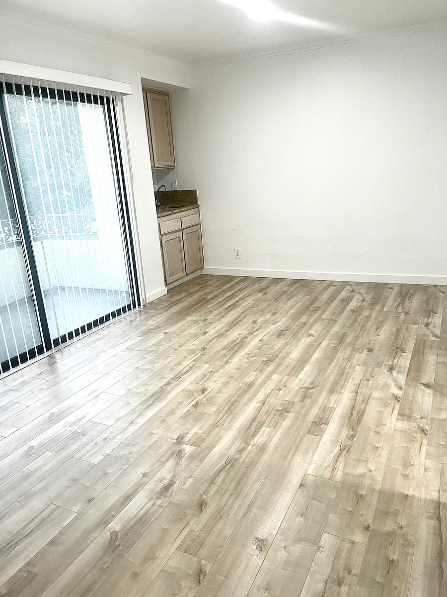 Building Photo - 4700 Natick Ave #117