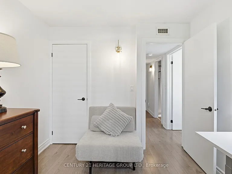 87 Lillian St #8 — Photo 23