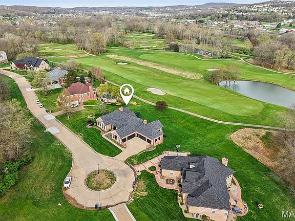 3rd image of 550 Inverrary Ct
