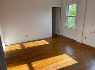 109 Mitchell St #3, Providence, RI 02907