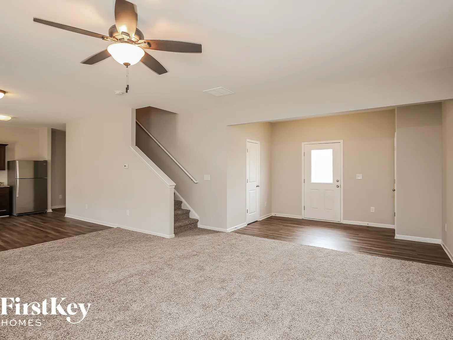 3 bed, 2.5 bath, 1832 sqft, $2,435 — Photo 3