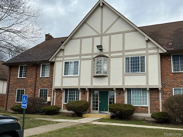 30204 Southfield Rd #A223