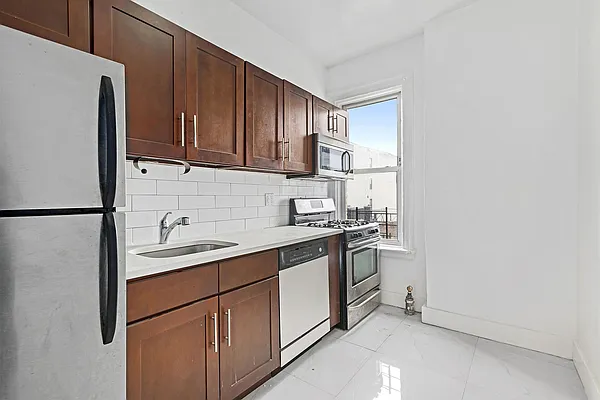 Rented by Compass | media 5