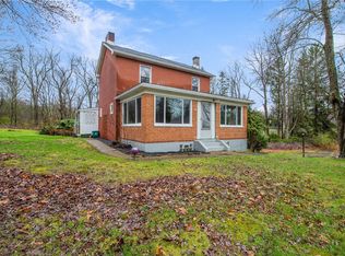 1597 Saxonburg Blvd, Tarentum, PA