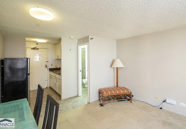 1700 Ala Moana Blvd #1402 — Photo 7