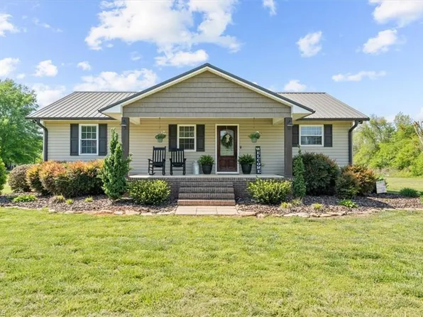 150 Upper Rd, Seagrove, NC 27341