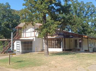 136 Totem Pole St, Mabank, TX 75156